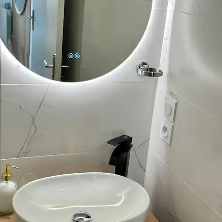 Cosy Place Delille شقة كليرمونت-فيراند